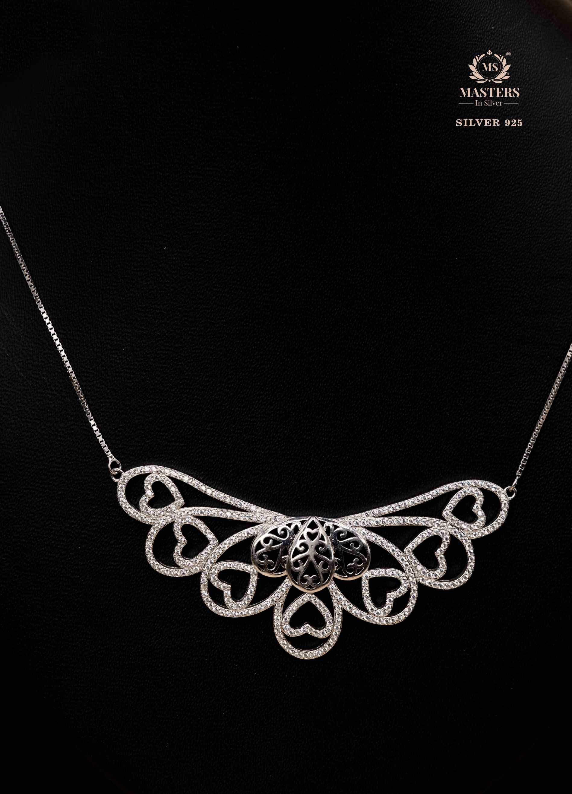 MANGALSUTRA BIG PENDANT SHINING DIAMONDS TYPE