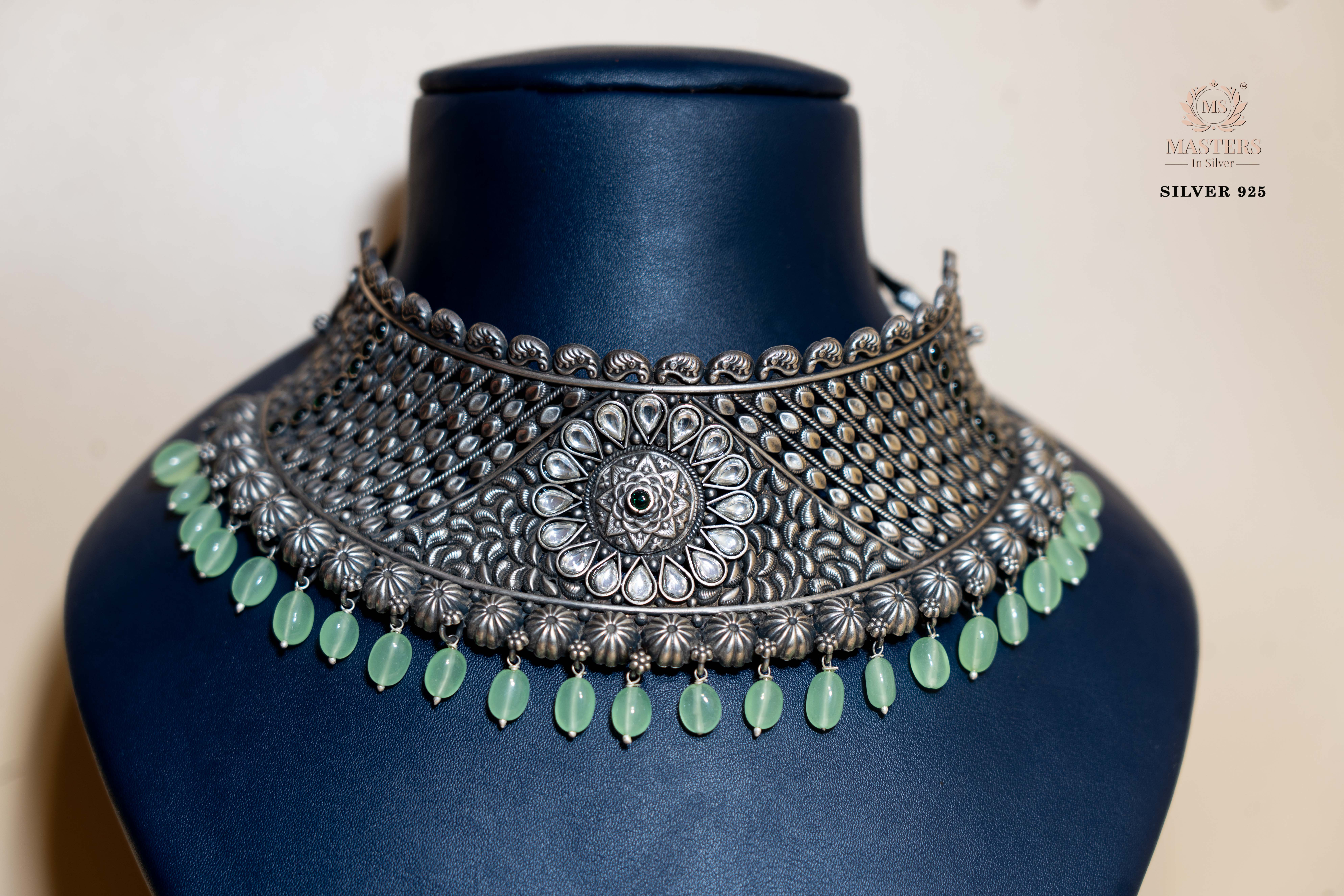 CHOKER OXIDISED